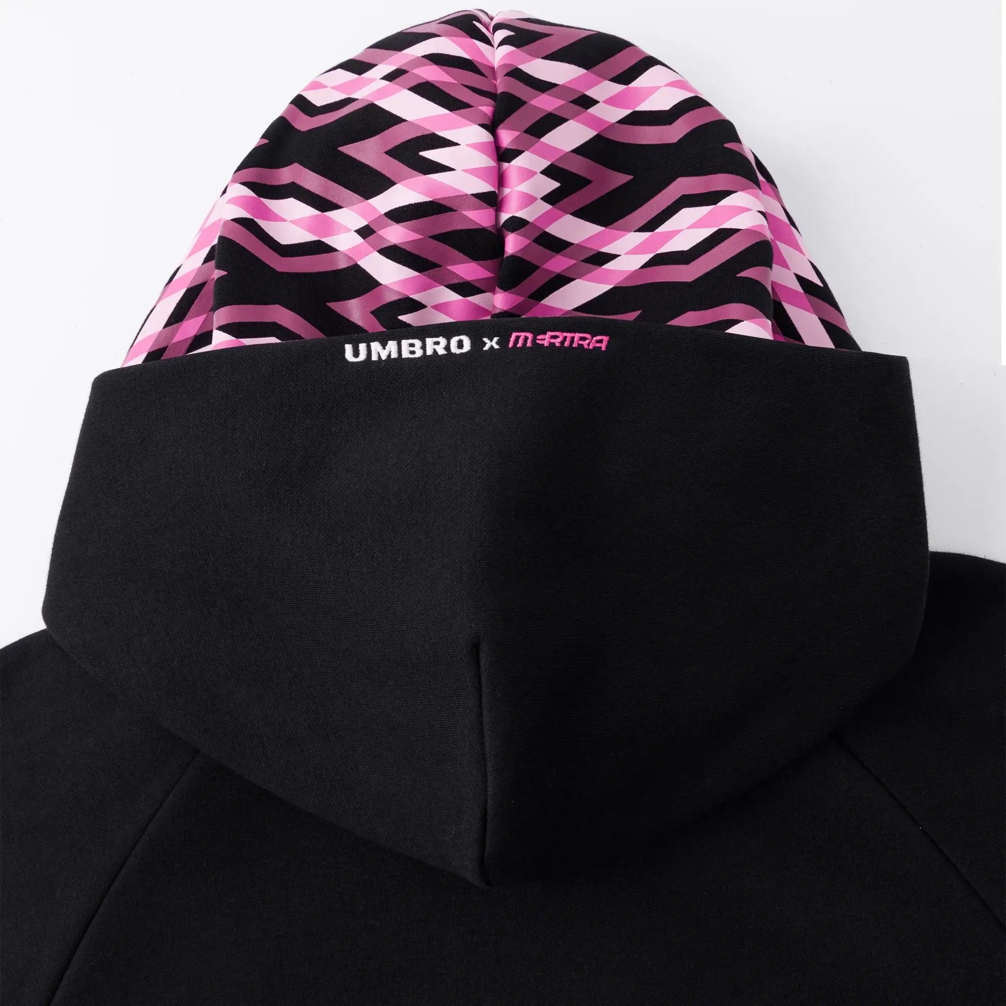 MERTRA x Umbro Warm Up Hood (Black/Pink)